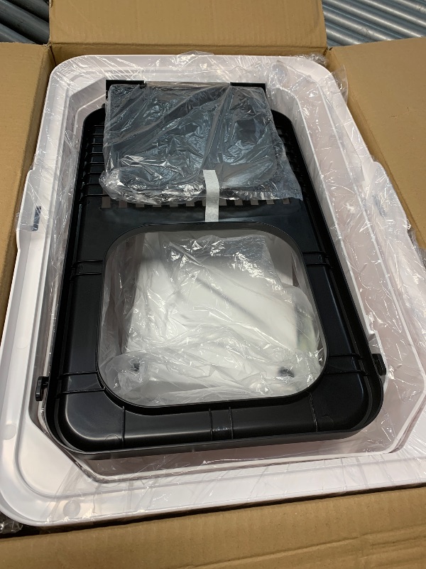 Photo 1 of (apperas incomplete)(please see all images) marchul cat water foundtain and stainless steel food bowl 