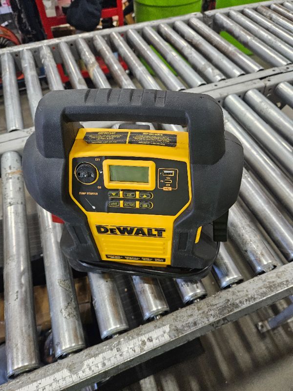 Photo 1 of ** Sold for parts only, See notes ** DEWALT DXAEJ14 Digital Portable Power Station Jump Starter - 1600 Peak Amps with 120 PSI Compressor, AC Charging Cube, 15W USB-A and 25W USB-C Power for Electronic Devices
