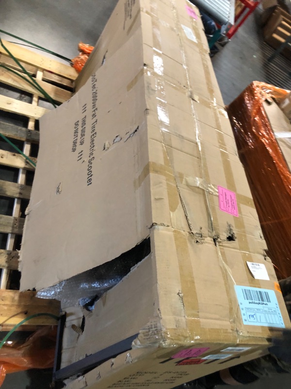 Photo 1 of (truck/ trailer pick up only)
MotoTec Fat Tire 60V 18Ah 2000W Lithium Electric Scooter Black