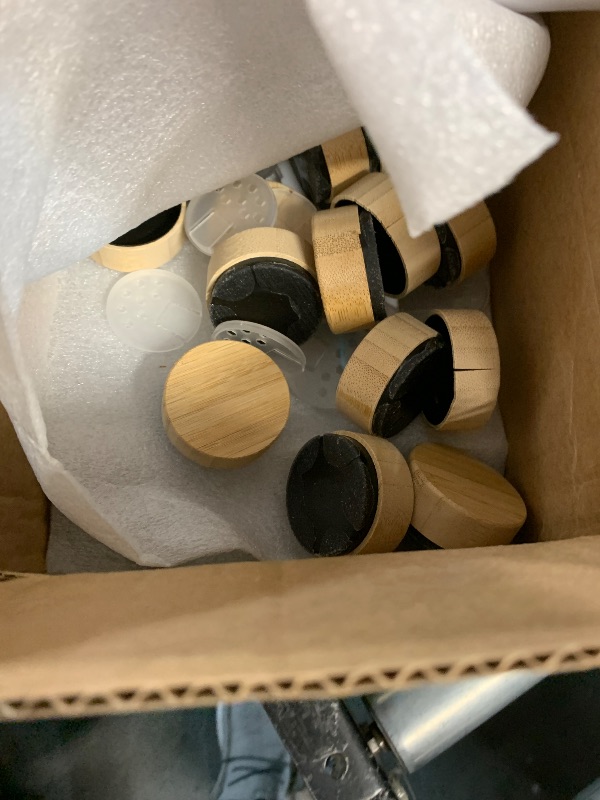 Photo 1 of (PARTIAL SET) AISIPRIN Glass Spice Jars with 398 Labels, 24 pcs 4oz Spice Containers with Bamboo Lids, Square Spice Bottles With Shaker Lids,Spice Organization for Cabinet,Drawer,Rack,Seasoning Organizer