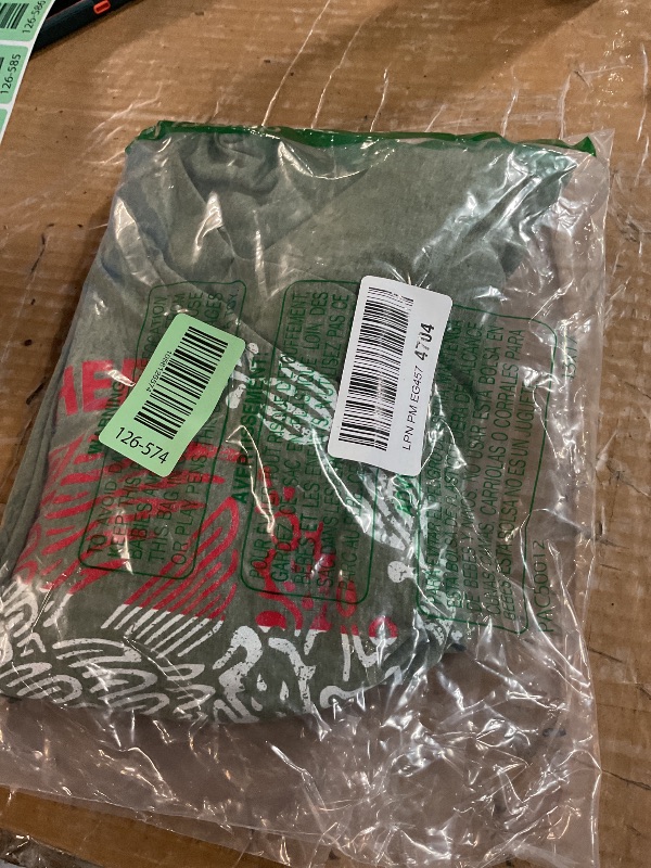 Photo 1 of (ON BACK) MAGA Mexicans Ain’t Going Anywhere T-Shirt 2XL