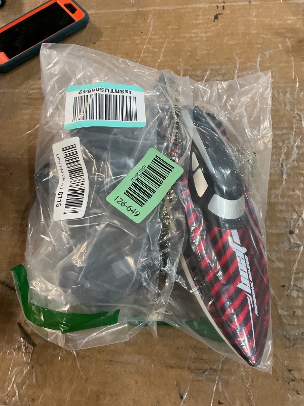 Photo 1 of ***(MISSING BATTERY)***RC Boat 30KMH with 7Light Modes,Remote Control Electric Fast Speed Boat for Adults Kids 8-12 Lake Pool Water Play,Self-righting,Demo,Water Cooling,Full Waterproof,20 Mins,Low Battery Alert,2.4Ghz,Red