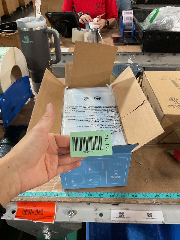 Photo 1 of ***LIKE NEW/OPEN BOX***
12 Pack Travel Vacuum Storage Bags with Portable Electric Pump, Vacuum Seal Space Saver Bags for Clothing, Vacuum Travel Bags for Luggage