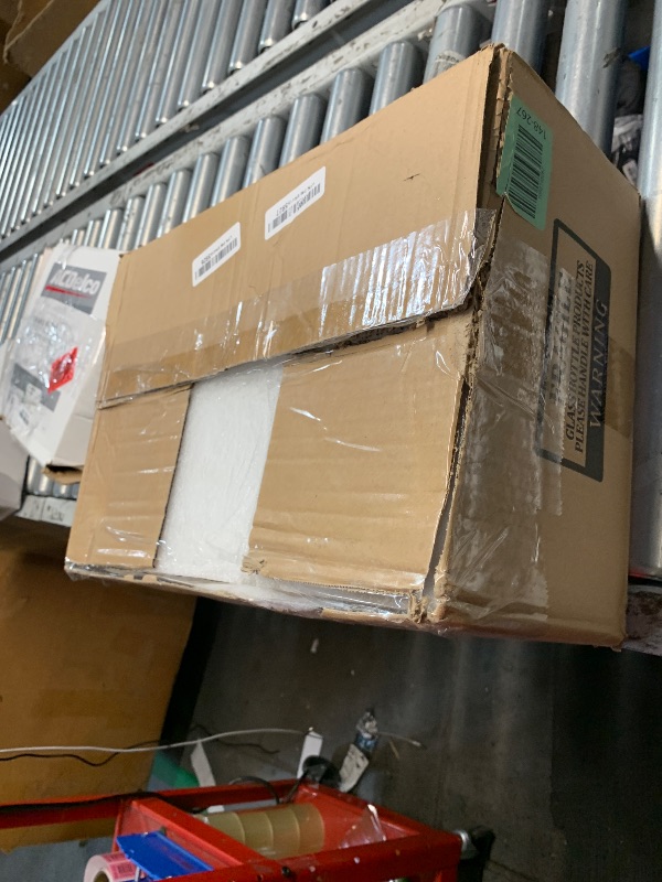 Photo 1 of
Square Glass Vases Set of 6 – Hewory 5"x5" Clear Cube Flower Vase Candle Holders for Wedding Centerpieces Home Decor Events Party Ceremony (Not Include Flower and Candle)