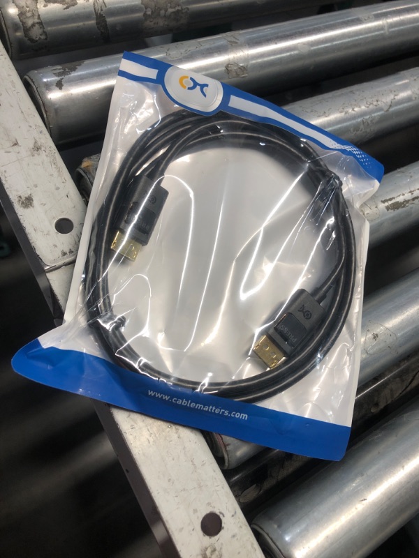 Photo 1 of [VESA Certified] Cable Matters 80Gbps DisplayPort 2.1 Cable - 4.9ft / 1.5m, DP80 Cable with 16K 60Hz, 8K 240Hz, 4K 240Hz, FreeSync, G-SYNC and HDR for Gaming Monitor, PC, RTX 4080/4090, RX 7900, Black