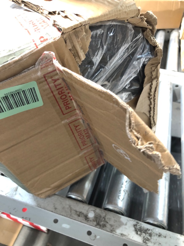 Photo 1 of (USED/FAIR) OLIXIS Tri-fold Memory Foam Mattress - 3 Inch Twin Size Portable Floor Bed, Foldable Mat for Kids and Adults, Collapsible and Washable Cover with CertiPUR-US Certified, for Travel & Camping & Yoga