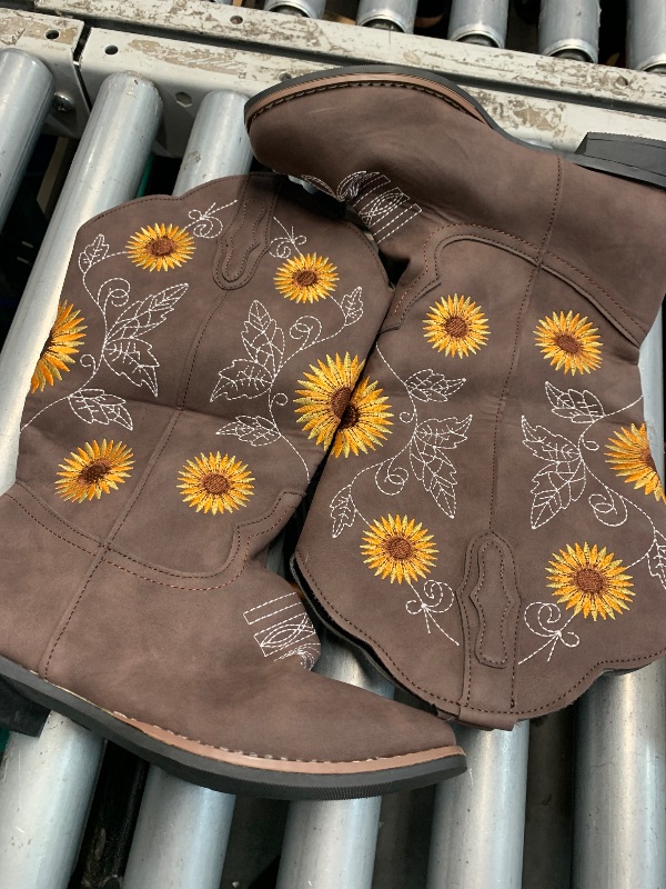 Photo 1 of (see all images) gloryinterest Cowboy Boots for Women Mid Calf Cowgirl Western Boots Sunflower US6-10.5