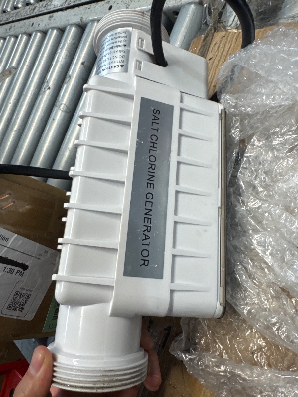 Photo 1 of ***Minor damage***
520555 Salt Chlorine Generator Cell, Suitable for Pools Up to 40,000 Gallons, Includes 15' Cable 2" PVC Unions