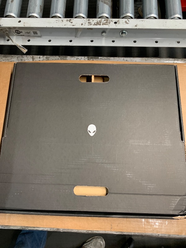 Photo 1 of (FOR PARTS) Alienware Aurora Gaming Desktop ACT1250 - Intel Core Ultra 9 285 Processor, Liquid Cooled, NVIDIA GeForce RTX 5080, 32GB DDR5 RAM, 1TB SSD, 1000W Platinum Rated PSU, Win 11 Home - Clear Panel