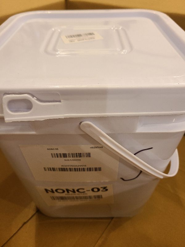 Photo 1 of 1000PCS Hidden Fasteners Deck Fastener Clip Universal Nylon Clips Decking Fasteners Preloaded T Clips for Installing Composite Deck Boards