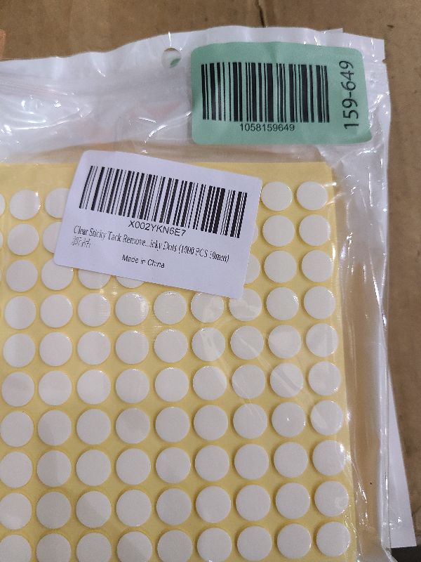 Photo 1 of 1000pcs Double-Sided Putty for Wall Hanging Removable Adhesive Stickers for Posters Easy to Use Wall Adhesive Damage Tacky Putty 