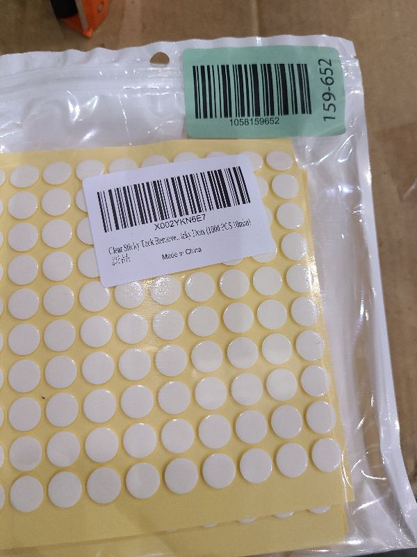 Photo 1 of 1000pcs Double-Sided Putty for Wall Hanging Removable Adhesive Stickers for Posters Easy to Use Wall Adhesive Damage Tacky Putty 