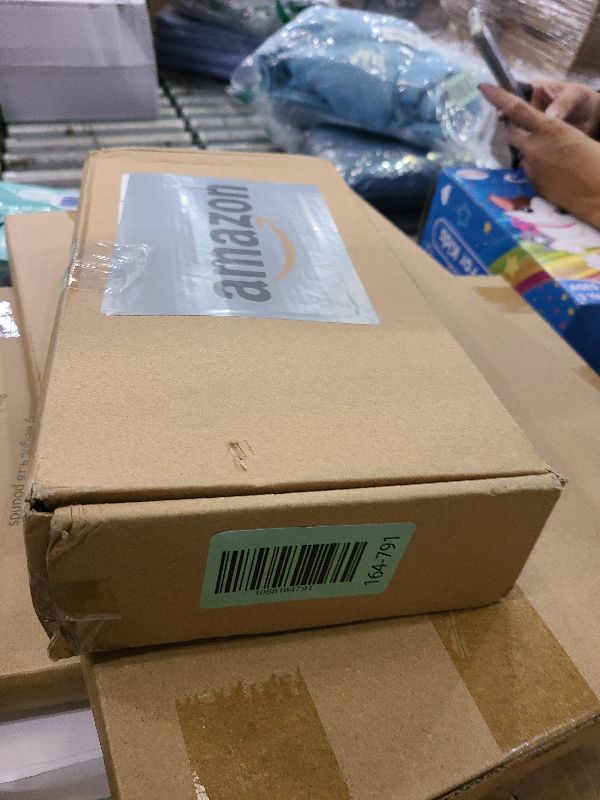 Photo 1 of Meiwaltee Rivet Gun,Professional Pop Rivet Gun Kit with 200Pcs Rivets, 3/32"-1/8"-5/32"-3/16", Heavy Hand Riveter kit Suitable for Metal Work, Gutter, Automotive and Other Common DIY Projects