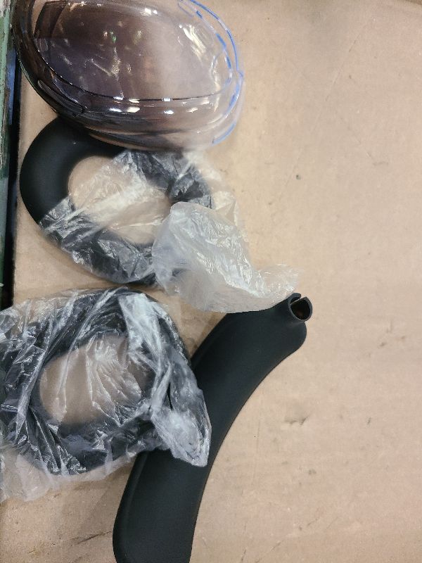 Photo 1 of [4 in 1] Silicone Case Cover for AirPods Max, Clear Gradient Soft TPU Ear Cups Cover/Ear Pad Case Cover/Headband Cover Transparent Accessories for Apple AirPods Max (2024/2020)(USB-C/Lightning), Black