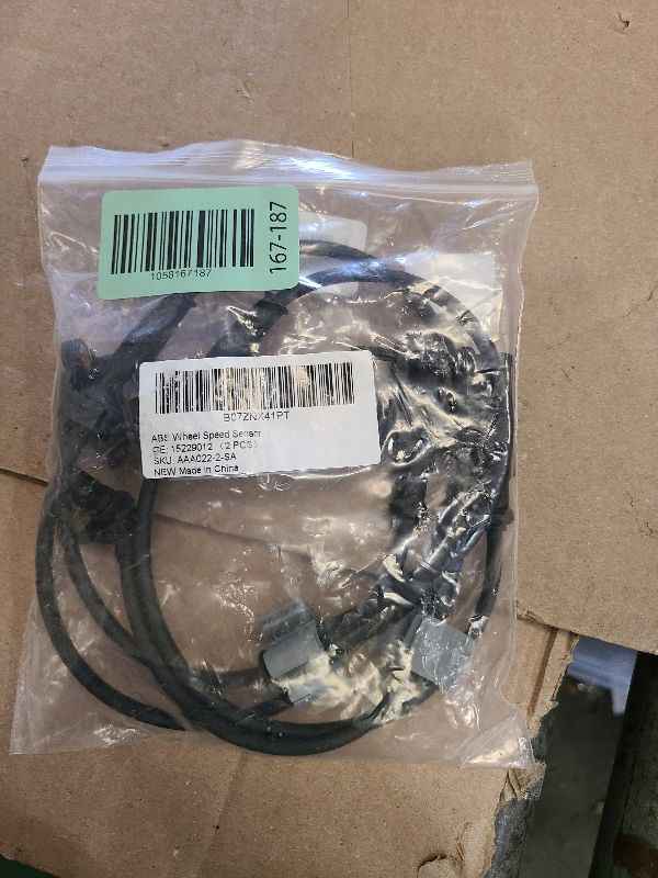 Photo 1 of 2Pcs ABS Speed Sensor Front Left/Right Compatible with Cadillac Escalade Chevy Silverado 1500 Chevrolet Tahoe Avalanche GMC Sierra 1500 Yukon YukonXL 1500 ALS1465 15229012 22740468 22870821 SU9451