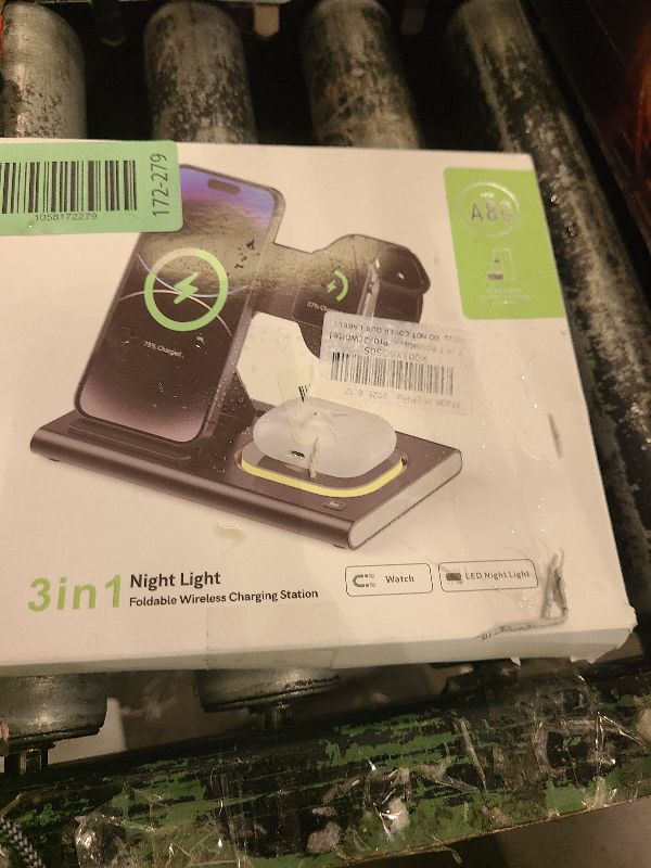 Photo 1 of 3 in 1 Foldable Charging Station for Apple Products,Fast Wireless Charger Travel Dock Adapter&Light for iPhone 16/15/14/13/12/11/X/XS,for iWatch 10/9/8/7/Ultra2/Ultra/SE,for AirPods 4/3/2/Pro/2(White)