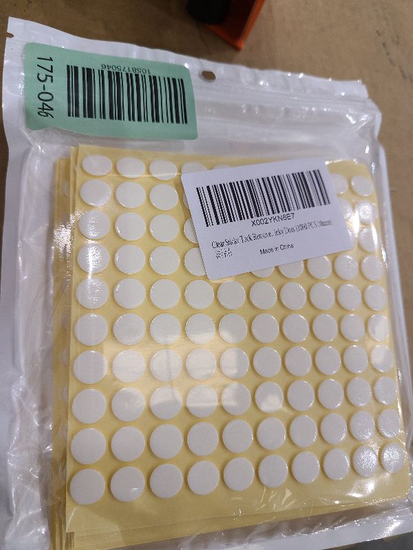 Photo 1 of 1000pcs Double-Sided Putty for Wall Hanging Removable Adhesive Stickers for Posters Easy to Use Wall Adhesive Damage Tacky Putty 