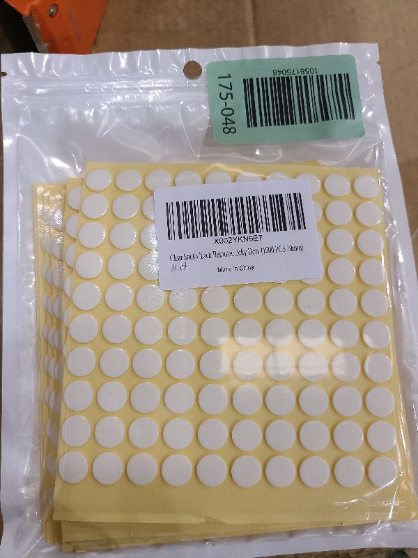 Photo 1 of 1000pcs Double-Sided Putty for Wall Hanging Removable Adhesive Stickers for Posters Easy to Use Wall Adhesive Damage Tacky Putty 