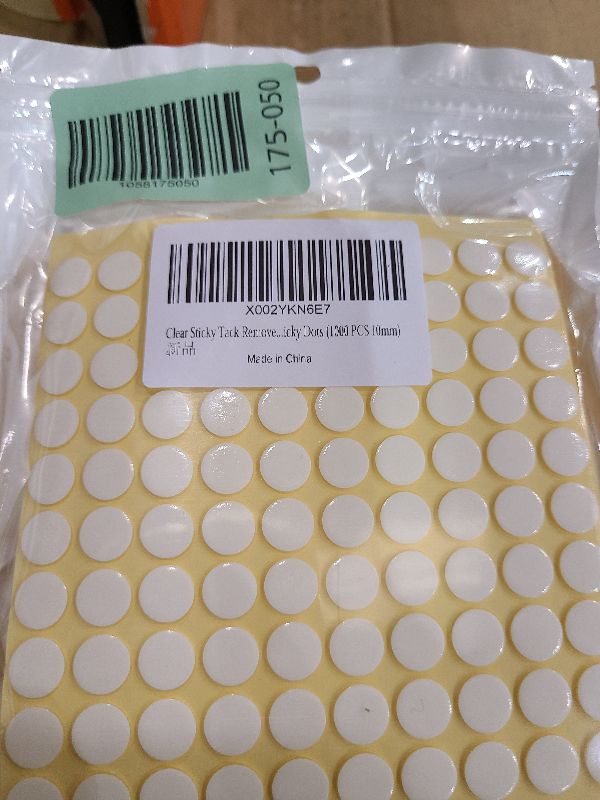 Photo 1 of 1000pcs Double-Sided Putty for Wall Hanging Removable Adhesive Stickers for Posters Easy to Use Wall Adhesive Damage Tacky Putty 