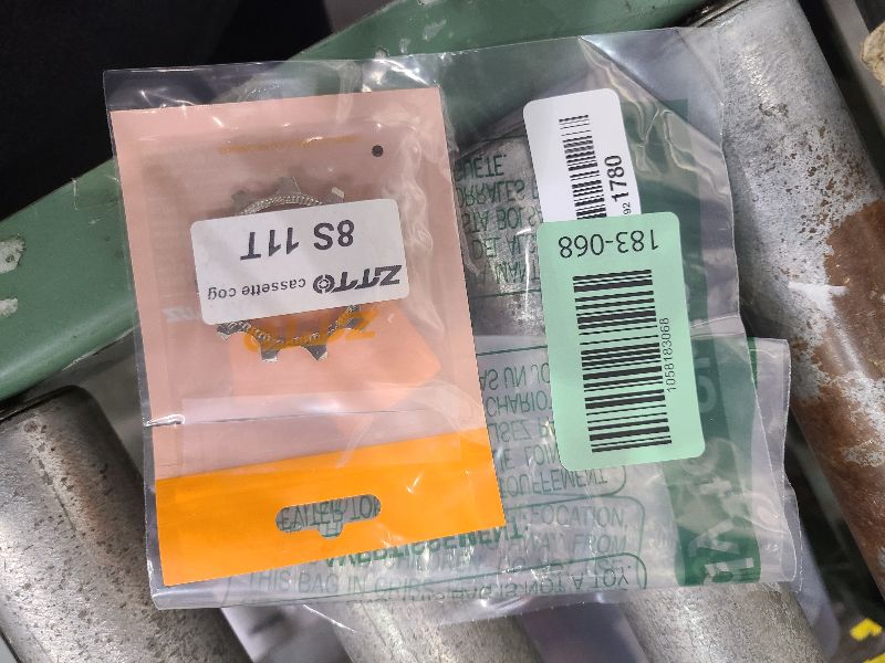 Photo 1 of 11 Teeth Gear Freewheel,High Strength Steel ycle Cassette Cog Road Bike Freewheel Parts for Fixed Gear (8 speed-11T)