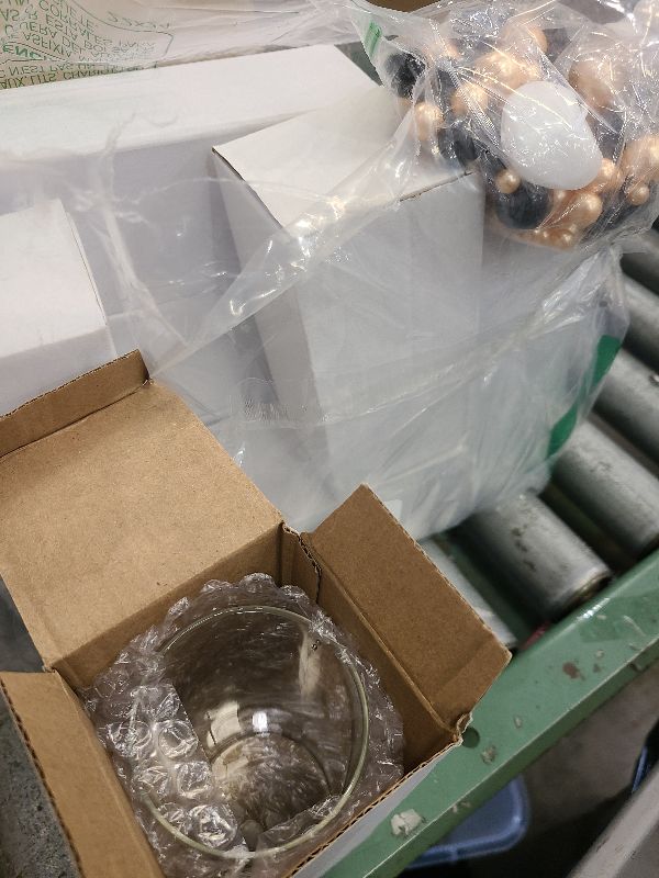 Photo 1 of 12 Set Glass Cylinder Vase Wedding Centerpieces Bulk with 260 Multiple Size Gold Black Simulated Pearl Beads, 20000 Clear Gel Beads and 24 White Floating Candles Vase Filler Wedding Table Home Decor