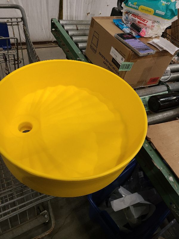 Photo 1 of (465)
Eagle 1662 Drum Funnel with Brass Screen, 18" Diameter x 7" Height, Yellow