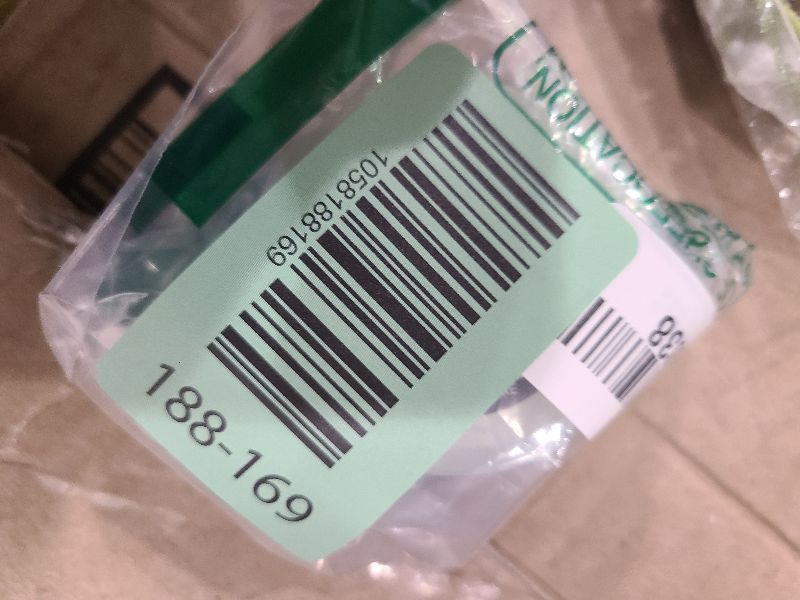 Photo 1 of innisfree No Sebum Matte Mineral Powder, Korean Loose Setting Powder for Blurring, Shine Control, Fragrance-Free, Translucent