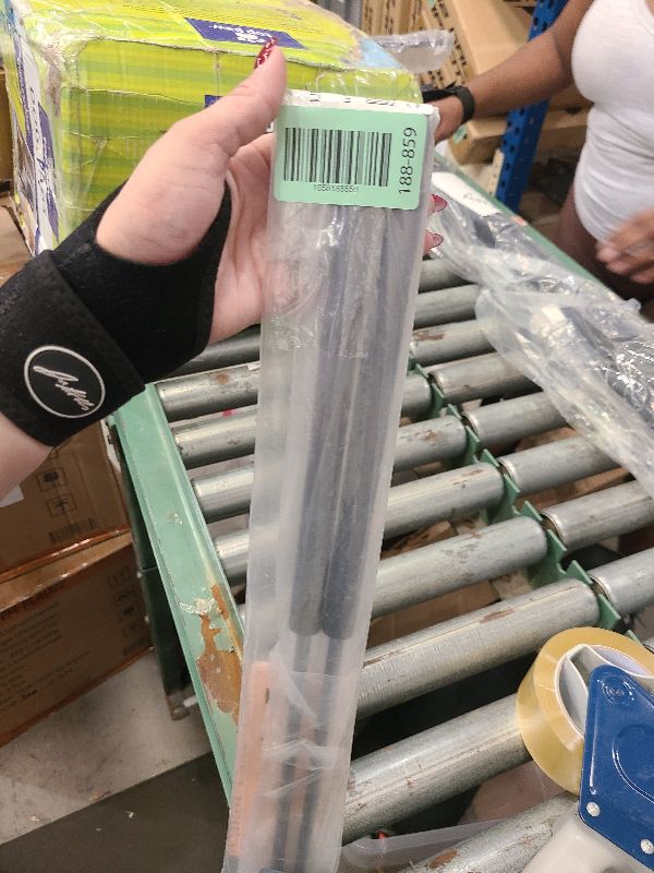 Photo 1 of 2Pcs 17.48 In Rear Back Lift Supports Compatible With FORD 2008-2012 ESCAPE / 2008-2012 TRIBUTE / 2008-2012 MARINER WINDOW GLASS Struts 08 09 10 11 12