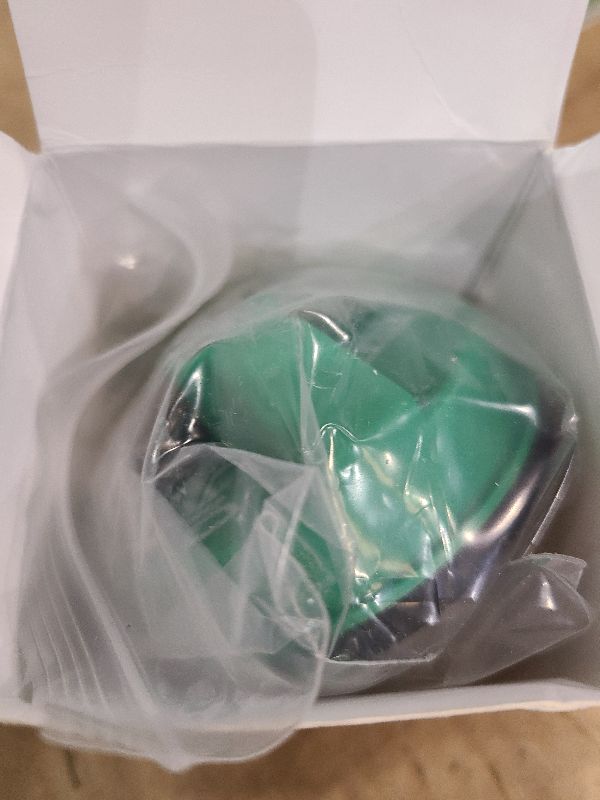 Photo 1 of 10591D Locking Diesel Fuel Cap for Che-vy C2500 C3500 Do-dge D250 D350 F-ord F250 F350 G-MC C3500 K3500 Locking Gas Cap Replacement 9MGC791 MGC791