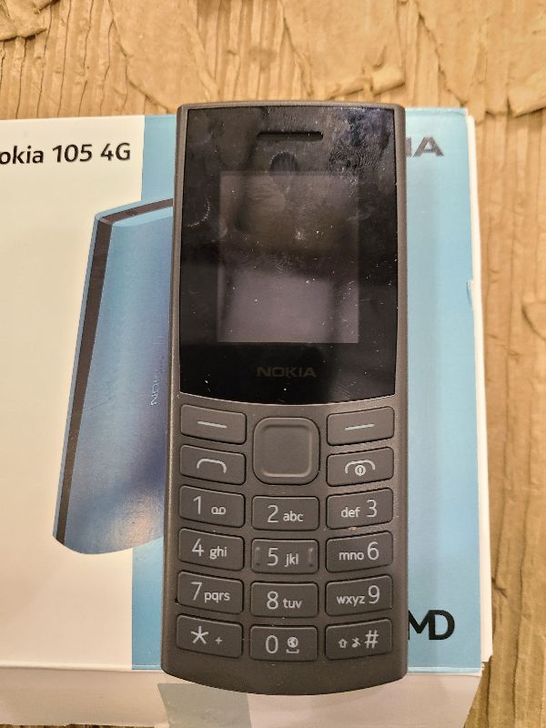 Photo 1 of (334)
Nokia 105 4G | Dual SIM | GSM Unlocked Mobile Phone | Volte | Charcoal | International Version | Not AT&T/Cricket/Verizon Compatible