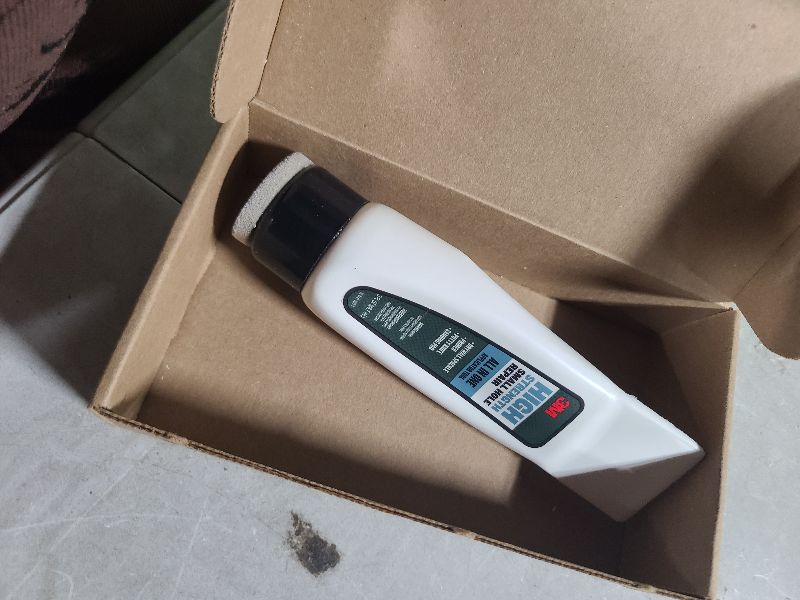 Photo 1 of 3M Small Hole Repair High Strength, All in One Applicator Tool, 2-Pack, Quick and Easy Repair for Nicks and Nail Holes, Includes Putty Knife, Spackle, and Sanding Pad For Wall Repairs (SHR-AIO-2-SIOC)
