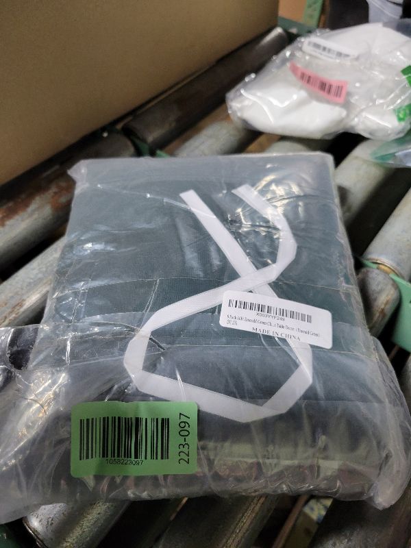 Photo 1 of 6 Pack 10Ft Emerald Green Chiffon Table Runner 29x120 Inches Sheer Fabric Table Runner Romantic Wedding Runner for Thanksgiving Christmas Bridal Shower Decorations ?Emerald Green?