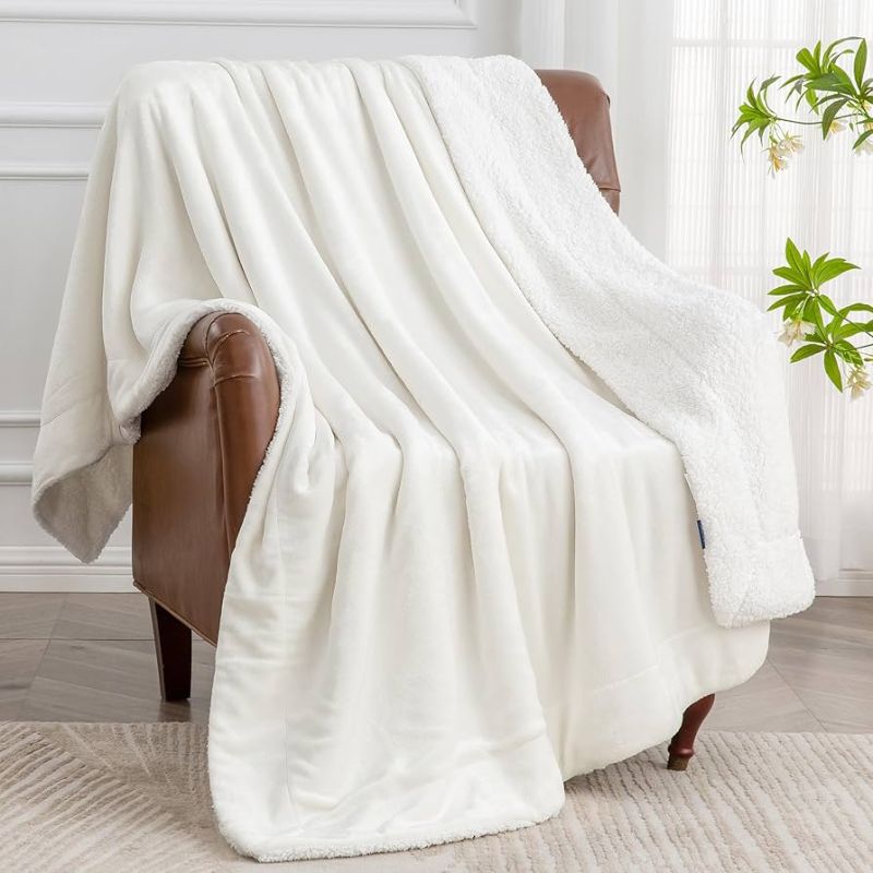 Photo 1 of 
BEDELITE Sherpa Fleece Blanket Twin Size, Thick Warm Blankets for Winter, Reversible Soft & Cozy Fuzzy Blanket for Couch and Bed (102x90)