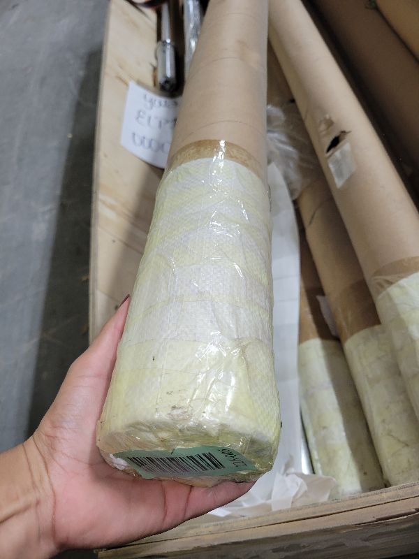 Photo 1 of 
7.2ft Olympic Barbell Bar 45lb/20kg Standard Gym Weight Lifting Bar 2 Inch, Strength Training Bars 350LBS Capacity for Squat Deadlift Curl Bench Press Power Clean Snatch, Weight Bar, silver 