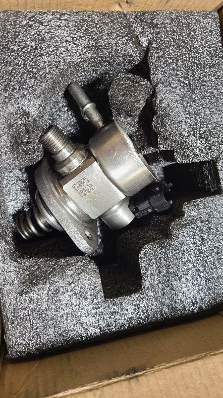Photo 1 of 2014-2020 High Pressure Fuel Pump Compatible for Ford Fusion SEL Sedan 2014–2017, SE Sedan 2014-2020, Escape SEL Sport Utility 2017, Titanium Sport Utility 2018-2019 1.5L L4, Replace DS7G9D376DA