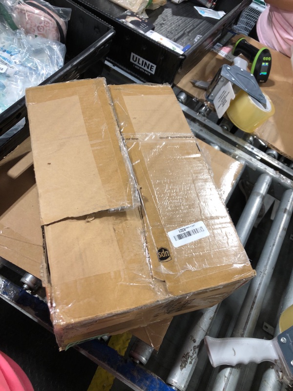 Photo 1 of *Minor Damaged - Check clerk notes*
DOCIUEON LED Dusk to Dawn Outdoor Light Fixture,2 Pack Modern Exterior Wall Sconce Porch Lights, Outside Wall Mount Lighting with Crystal Bubble Glass 13W 3000K for Front Door Patio