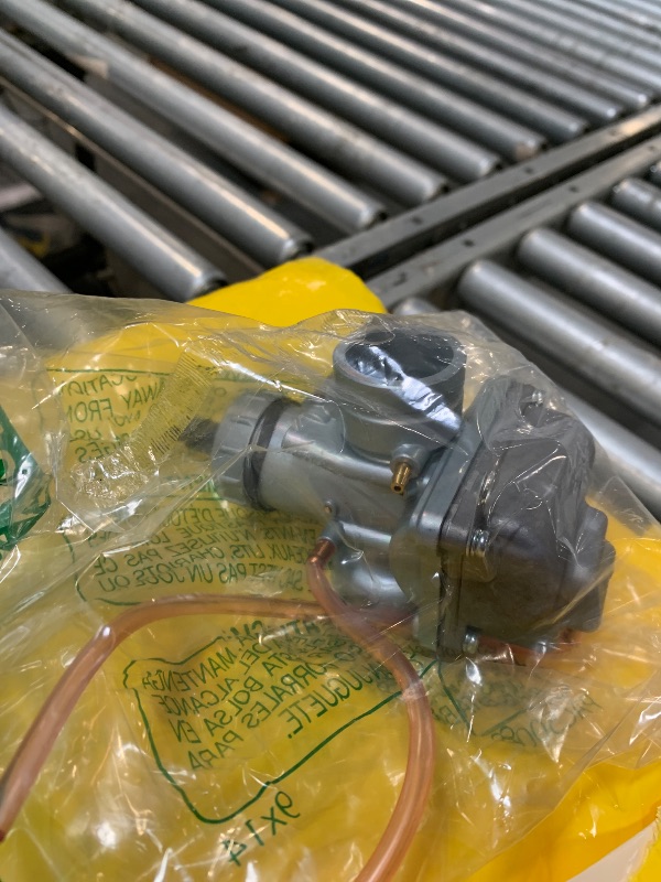 Photo 1 of ****SIMILAR***

WFLNHB Carburetor Carb Replacement for Yamaha 1974-1983 DT100 1976-1981 DT125 1974-1981 DT175 RT100 RT180 TTR125 TTR125E TTR125L TTR125 LE