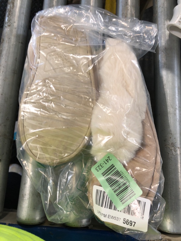 Photo 1 of ***VERY USED**Donpapa Womens Slipper with Memory Foam Fluffy Soft Warm Slip On House Slippers Anti-Skid Cozy Plush for Indoor Outdoor Tan Large