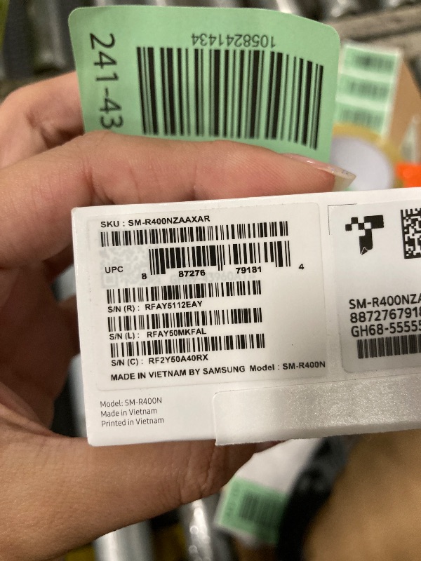 Photo 1 of **LEFT PC DOES NOT WORK** Samsung Galaxy Buds FE True Wireless Bluetooth Earbuds, Comfort and Secure in Ear Fit, Auto Switch Audio, Touch Control, Built-in Voice Assistant, Graphite [US Version, 1Yr Manufacturer Warranty]