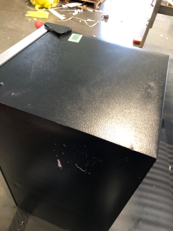 Photo 1 of ** USED ** 
Electactic Mini Fridge 130 Can Beverage Refrigerator Cooler, 3.2 Cu.Ft Drink Fridge for Soda Wine Beer, Adjustable Temperature Control for Home Office, Black