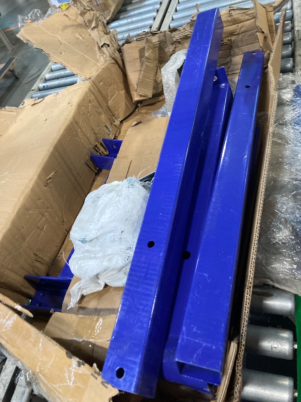 Photo 1 of ***MINOR DETAILS/ VERY USED/ MSSING PARTS **** 
Engine Stand, 2000LBS Capacity Engine Motor Stand with 360-Degree Rotating Head,6 Casters, 4 Adjustable Arms,Folding Heavy-Duty Steel Engine Lift Stand for Auto Motor Repair