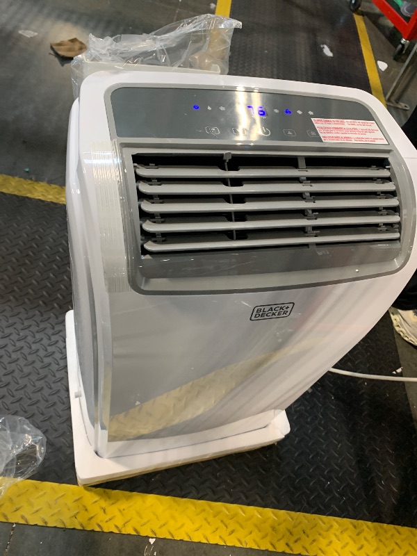 Photo 1 of ** USED*** BLACK+DECKER Portable Air Conditioner, 8,000 BTU (3,950 BTU SACC) for Rooms up to 400 Sq. Ft., Portable AC with Follow Me Remote Control and Window Kit, BPACT08WT, White
