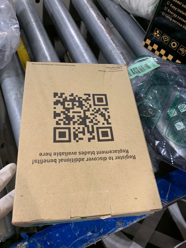 Photo 1 of ** VERY USED*** Panasonic ARC5 Electric Razor for Men with Pop-up Trimmer, Wet Dry 5-Blade Electric Shaver with Intelligent Shave Sensor and 16D Flexible Pivoting Head - ES-ALV6HS (Silver)