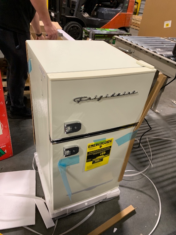 Photo 1 of ** NEW**Frigidaire EFR840-Cream EFR840 Retro Mini Fridge with Freezer & Side Bottle Opener-Small 2 Door Refrigerator for Office Bar or College Dorm Room-3.1 Cu Ft (Cream)