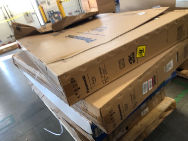 Photo 1 of ****AS IS - NO RETURNS/ SALE FINAL, NON FUNCTIONAL, FOR PARTS ONLY**** SET OF FIVE (5) TELEVISIONS