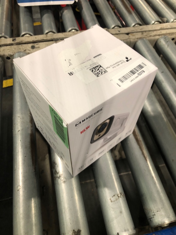 Photo 1 of ?Auto Focus&1080P?Magcubic Mini Smart Projector with 4K Support, Portable Projector with Wifi and Bluetooth, 5W Speaker, Built in Apps, Voice Control, Outdoor Movie Projector