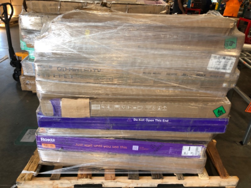 Photo 1 of *** SOLD FOR PARTS// BULK SALE/// FINAL SALE/// NO RETURNS*** 10 NON FUNCTIONAL TV'S