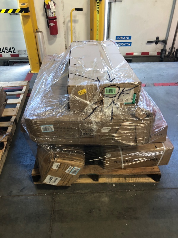 Photo 1 of *** BULK PALLET// 7 UNKNOWN RANDOM ITEMS/// FINAL SALE/// NO RETURNS****