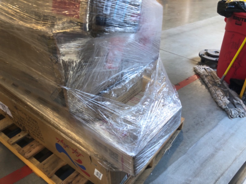 Photo 1 of *** BULK PALLET// 6  UNKNOWN RANDOM ITEMS/// FINAL SALE/// NO RETURNS****