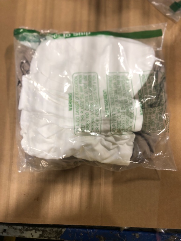 Photo 1 of ***** ONLY 2 SHIRTS ***** Siimcuzy 4 Pack Oversized Tshirts for Women, Loose Fit Crew Neck Summer Baggy Tops Workout Tees Plus Size T Shirts 1 Black 1 White 1 Dark Pink 1 Khaki X-Large